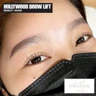 ハリウッドブロウリフト