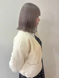 【ブリーチリタッチ＋カラー🍀✨】／ミニモ学割／うる艶可愛い♡透明感ベージュ・ミルクティーカラー🍯🐝⋆゜