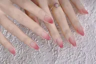 チーク/カラーグラデーションネイル💅