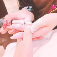 オフのみ👠🤍マシンオフ⚡️甘皮周りも綺麗にケアします💠