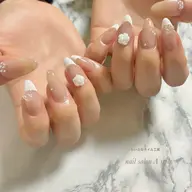 リピーター様💖1ヶ月内オフ込　フレンチネイル(クリアベース)1色✨　ビジュ代別途100円​〜​