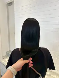 【当日予約○】🕴🏻社会人スタートメニュー🕴🏻黒染め+潤いトリートメント