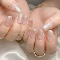 【ラメグラデーション】シンプルでも華やか💐煌めき輝く美しい手元に…♡