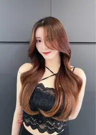 【伸ばしてる方へおすすめ🌙】前髪カット✂️+艶カラー🥣+1stepトリートメント️🫧