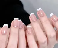 🌷ハンド*フレンチネイル&パーツ2個付き