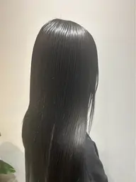 トリキュアトリートメント＋スタイリング¥3300