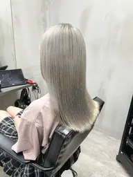 【KERAFFECT使用】トリプルカラー(ブリーチ2回+オンカラー)+トリートメント