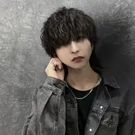 【🎖️リピーター様🎖️】 デザインカット＋眉カット  ¥7150 [メンズカット/ウルフ/マッシュウルフ/韓国］