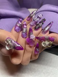 長さ出し💅ミディアム💋デザイン自由。パーツ別途