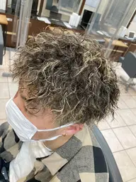 カット＋イルミナカラー＋ハイライト＋パーマ✨メンズスペシャルデザインコース✨