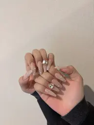 10本統一デザイン💅フレンチ、ドット、グラデーション、チークなど、