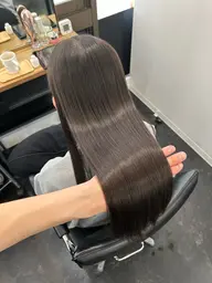 【カウンセリング動画モデル】縮毛矯正＋トリートメント　予約リクエストで日程相談と履歴を送信ください🙇‍♂️