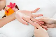 🌿.∘手から癒す、心ほぐれる。至福のハンドマッサージ1100円🌿.∘