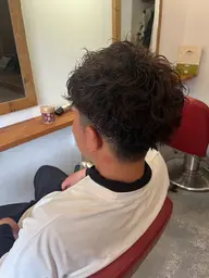 【平日限定】メンズ　カット+パーマ🌸　¥10000