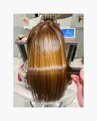 【自然なストレートをかけたい方オススメ✨️✨️】カット+プレミアムストレート（縮毛矯正）+トリートメント🫧