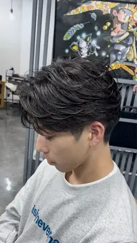 💈今が旬‼️フェザーパーマ💈
