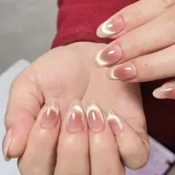 ワンホンチークマグネットフレンチネイル