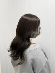 【セットでお得💃】❤️デザインカット+艶カラーリタッチ+2stepトリートメント