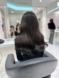 🖤ハイトーンに飽きた方🖤暗染透明感カラー🪞