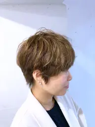 デザインカット＋デザインハイライトカラー＋2stepトリートメント