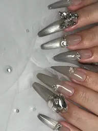 【ワンカラーorラメグラ】長さ出し5本無料