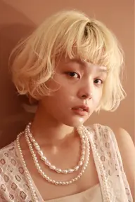 【ダメージを抑えてハイトーン】ケアブリーチ+オンカラー