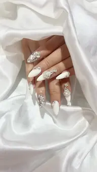 【HAND】オフなし⭐️チップ長さだし10本+90分パーツつけ放題+ワンカラーorラメグラ