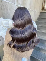 💥当日限定クーポン💥✨トリートメント配合ケアカラー+似合わせカット+極潤7STEPトリートメント+ヘッドマッサージ✨