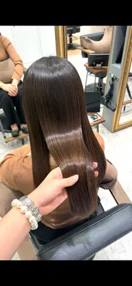 【オススメ❣️】ワンカラー➕Aujuaトリートメント✨️一人一人に合ったトリートメント種類をご提供️🫧