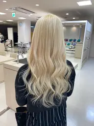 抜きっぱなしブリーチリタッチ💫➕トリートメント