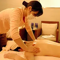 ❤️❣️モデルさん限定^_^疲れ、むくみ、冷えせ、全身アロマリンパ&整体20分合計120分