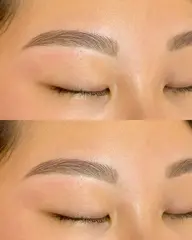 ⚠️指定時間外の問い合わせご遠慮下さい「ハリウッドブロウリフト+wax」まゆグセ改善し毛流れを綺麗にする施術