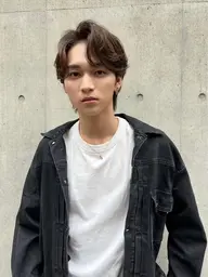 【メンズ】【U24限定】イメージ写真のようなフェザーパーマをさせていただけるお客様を募集しております🙇※注意事項有り