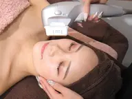 ★ソニックリフト(2種使用) ★/頬・フェイスライン施術➕仕上げに美容液塗布💞【初回】5000円!