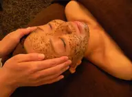 【11月末まで限定価格】ニキビケア/毛穴ザラツキ改善✴︎剥離なしハーブピーリング