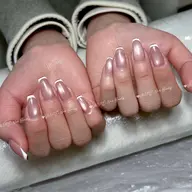 【美ライン】フレンチネイル《ラメライン付き》