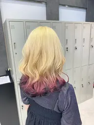 【🌸ミニモ学割🌸】個性派カラー🌈➕ダメージケアトリートメント➕カット✂️➕コテ巻き仕上げ🫧