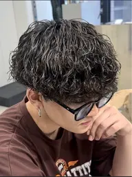 【ミニモ限定価格☀️】👑人気No.1👑王道カット＋波巻きパーマ🌀🌀