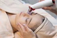 【リニューアル】毛穴吸引泡ホイップ光フォト