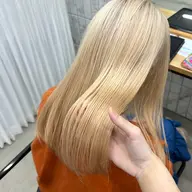 【U25限定】ケアブリーチダブルカラー🧦+トリートメントorヘッドスパ💆🏽♀️