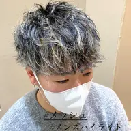 メンズカット+パーマ+メッシュ【特殊パーマ+1100円】