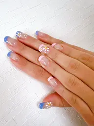 フレンチネイル💅