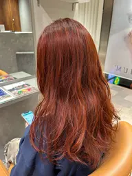 トーンアップカラー✨ブリーチ無しで髪の毛を明るくしたい方はぜひ❗️ 髪質改善のトリートメント付❗️