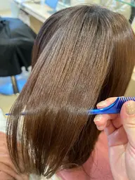 【カット＋髪質改善縮毛矯正】🕊️トリートメント成分配合のお薬で髪の毛を優しく縮毛がかけられます✨