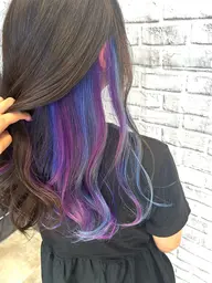 🎀ケアブリーチインナーカラー＋オンカラー+髪質改善トリートメント🎀