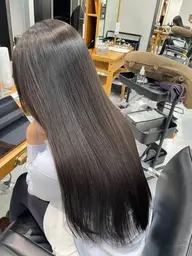 【美髪度★★★】髪質改善縮毛矯正+カット+トリートメント