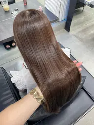 【話題‼︎‼︎ケラチンブローアウトトリートメント🩷】特別価格でご案内　（ブロー込み）