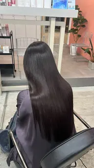ホリスティック縮毛矯正+資生堂サブリミックトリートメント¥2200👼🏻🦋