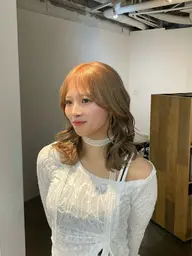 ケアブリーチリタッチ（2ヶ月半以内）＋カラー （45%OFF）🤍