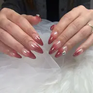 デザインネイル✨【オフ込み、持ち込みデザインOK(時間内にできるデザインなら可能)、口コミ必須、お直し不可】